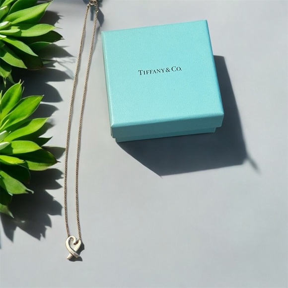 Tiffany & Co Sterling Silver Paloma Picasso Loving Heart Pendant Necklace 16" - Picture 1 of 11